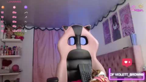 Snapshot of violett_brown9 chatting on 07-31-26, 06:13 violett_brown9 online show from 07-31-26, 06:13
