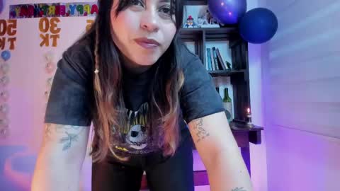 Violeta online show from 05-21-26, 10:28