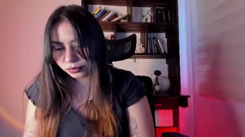 Violeta online show from 06-25-26, 09:52