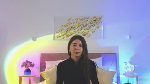 Snapshot of violetta_finch chatting on 05-01-26, 10:31 violetta_finch online show from 05-01-26, 10:31
