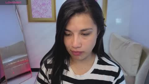 Snapshot of violetta_jhonson_v chatting on 06-04-26, 03:23 Violetta online show from 06-04-26, 03:23