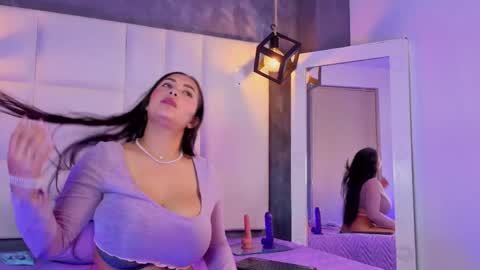 Snapshot of violetta_rose_ chatting on 04-29-26, 11:44 violetta online show from 04-29-26, 11:44