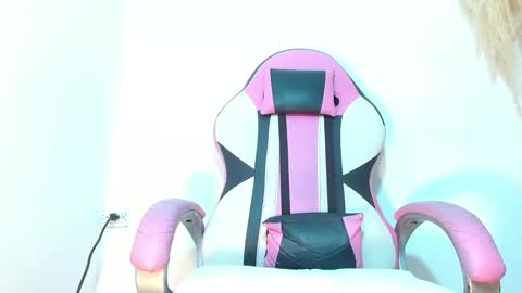 Snapshot of violetta_tss chatting on 02-10-25, 11:13 Princess Violet Valerious Follow me IGX violetvalerious online show from 02-10-25, 11:13