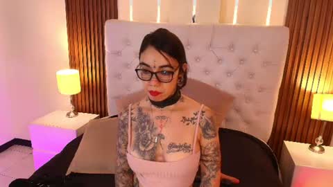 violettaalemida online show from 07-08-26, 04:17