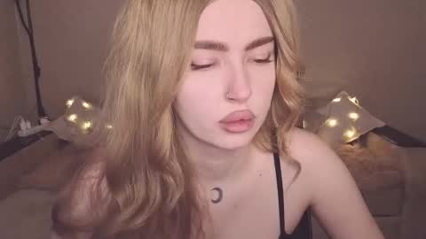 ViolettaOtis online show from 01-12-26, 12:32