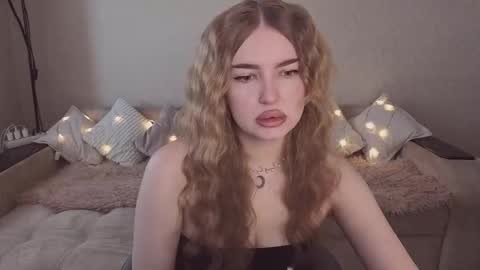 ViolettaOtis online show from 03-23-26, 02:21