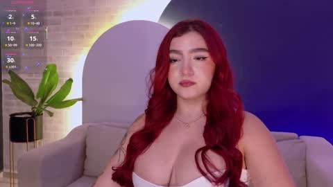 Violett Castel online show from 03-06-26, 07:54