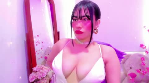 violette_laurent online show from 04-28-26, 08:25