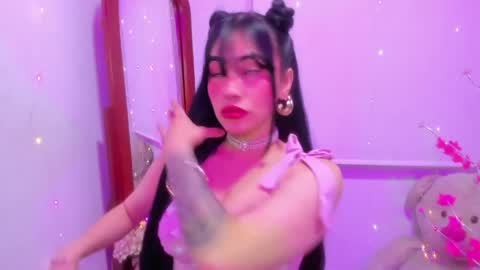 violette_laurent online show from 05-08-26, 03:12