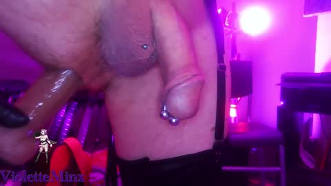 Snapshot of violetteminx chatting on 02-11-25, 04:22 Violette online show from 02-11-25, 04:22