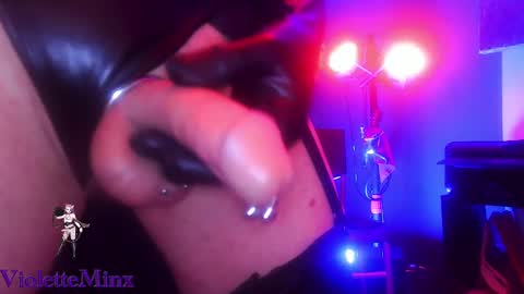 Snapshot of violetteminx chatting on 03-01-25, 10:55 Violette online show from 03-01-25, 10:55