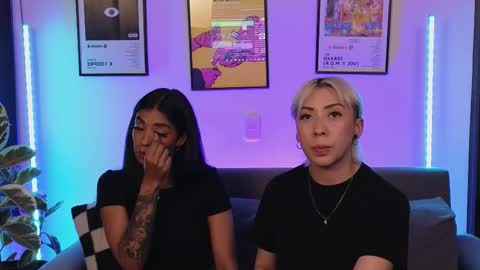 Violet online show from 01-15-26, 01:10