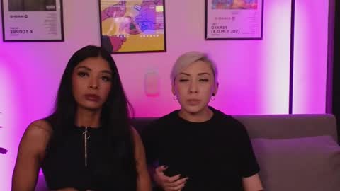 Violet online show from 03-21-26, 01:21