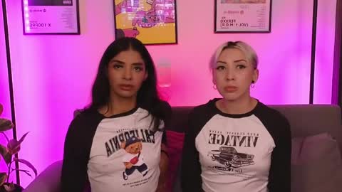 Violet online show from 04-22-26, 01:30