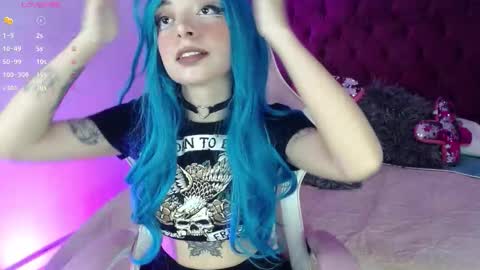 Snapshot of violettlane chatting on 11-05-25, 03:34 Violeta online show from 11-05-25, 03:34