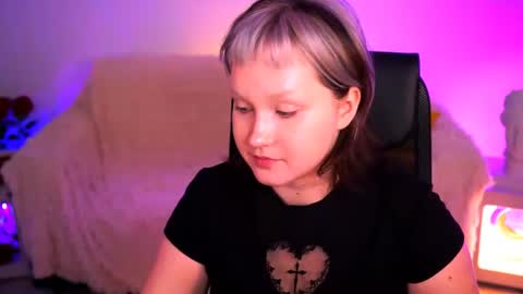 Violett online show from 07-12-26, 06:48
