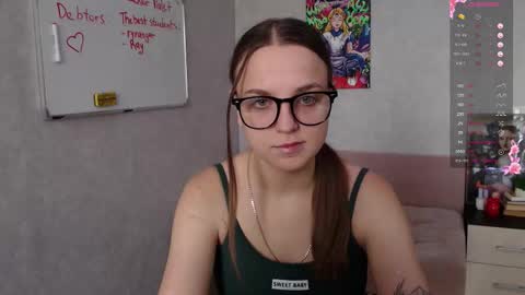 Violet online show from 10-18-25, 06:58