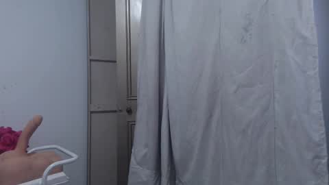 Snapshot of violetxia_ chatting on 03-15-26, 04:51 violetxia_ online show from 03-15-26, 04:51