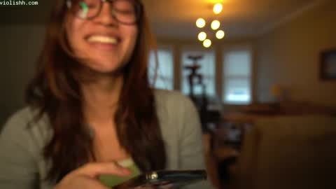 Snapshot of violishh chatting on 02-19-25, 10:20 follow me on twitter violishh and ig violishh online show from 02-19-25, 10:20