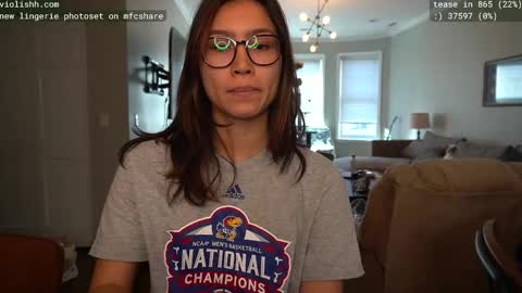 Snapshot of violishh chatting on 02-20-25, 07:19 follow me on twitter violishh and ig violishh online show from 02-20-25, 07:19