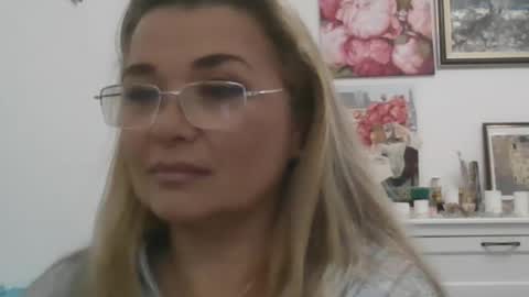 Vionerra online show from 11-29-25, 02:42