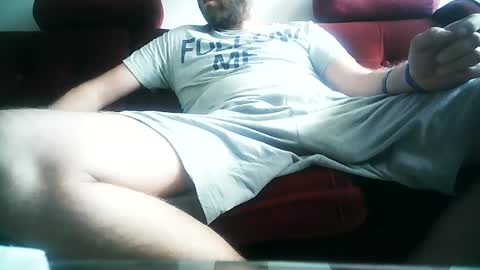 Snapshot of vip_90_daniele chatting on 06-18-26, 08:14 vip_90_daniele online show from 06-18-26, 08:14