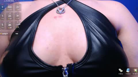 Snapshot of vip_juicy chatting on 01-18-25, 11:11 VelvettTime online show from 01-18-25, 11:11