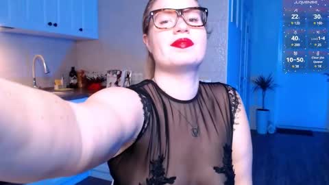 Snapshot of vip_juicy chatting on 01-31-25, 09:16 VelvettTime online show from 01-31-25, 09:16