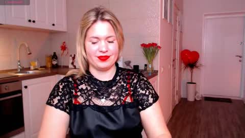 Snapshot of vip_juicy chatting on 02-23-25, 12:05 VelvettTime online show from 02-23-25, 12:05