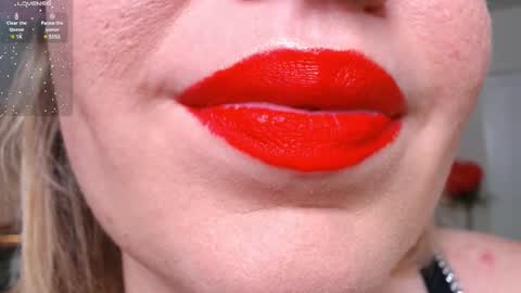 Snapshot of vip_juicy chatting on 02-26-25, 07:42 VelvettTime online show from 02-26-25, 07:42