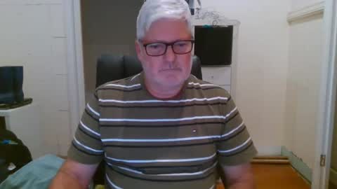 Snapshot of viper654321 chatting on 12-25-24, 08:18 viper654321 online show from 12-25-24, 08:18