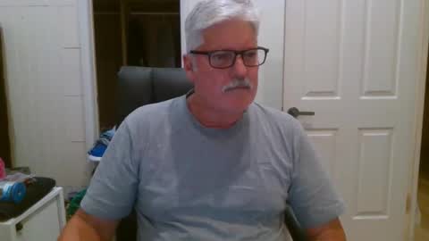 Snapshot of viper654321 chatting on 11-28-25, 09:12 viper654321 online show from 11-28-25, 09:12