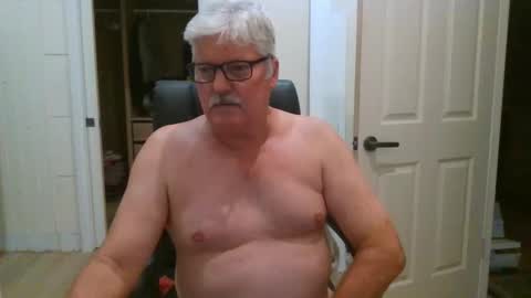 Snapshot of viper654321 chatting on 03-08-26, 07:23 viper654321 online show from 03-08-26, 07:23