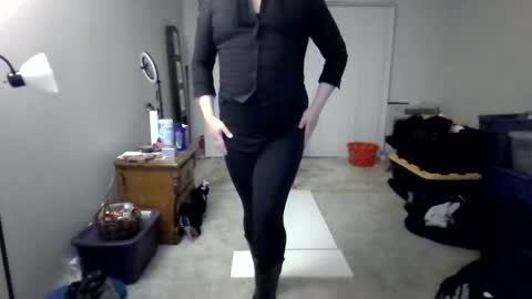 Snapshot of virgorian_enigma chatting on 03-09-25, 05:11 priscilla online show from 03-09-25, 05:11