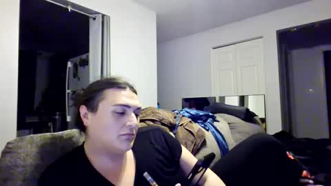 Snapshot of virgorian_enigma chatting on 09-11-25, 05:40 priscilla online show from 09-11-25, 05:40