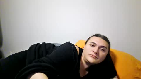 Snapshot of virgorian_enigma chatting on 09-29-25, 04:06 priscilla online show from 09-29-25, 04:06