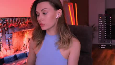 Snapshot of virtual_muse_bc chatting on 10-13-25, 03:45 virtual_muse_bc online show from 10-13-25, 03:45