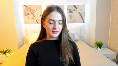 Snapshot of vitajoy_ chatting on 12-02-24, 01:24 Vita online show from 12-02-24, 01:24