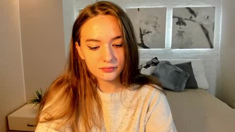 Snapshot of vitajoy_ chatting on 12-08-24, 11:14 Vita online show from 12-08-24, 11:14