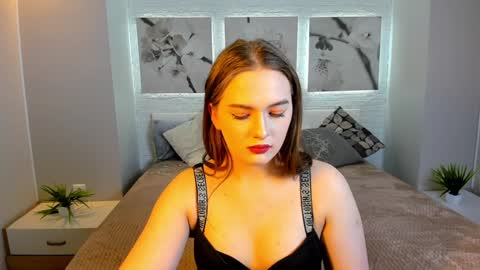 Snapshot of vitajoy_ chatting on 01-07-25, 01:57 Vita online show from 01-07-25, 01:57