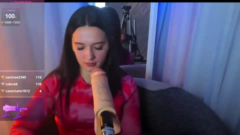 Snapshot of vitajoy_ chatting on 03-10-25, 05:18 Vita online show from 03-10-25, 05:18