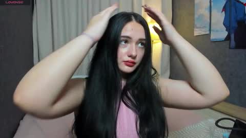 Snapshot of vitajoy_ chatting on 09-18-25, 03:14 Vita online show from 09-18-25, 03:14
