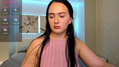 Snapshot of vitajoy_ chatting on 09-19-25, 11:00 Vita online show from 09-19-25, 11:00