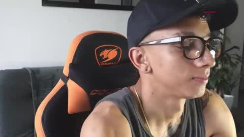 VITO BENZ online show from 10-26-25, 12:00