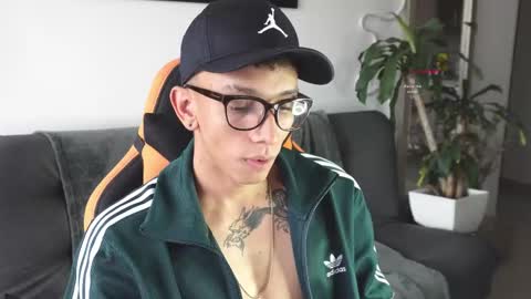 VITO BENZ online show from 10-27-25, 12:09