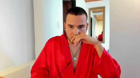 Vito Ferrer online show from 02-09-25, 08:13