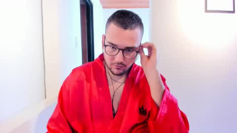 Vito Ferrer online show from 03-08-25, 02:40