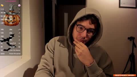 Vito Ferrer online show from 10-12-25, 08:35