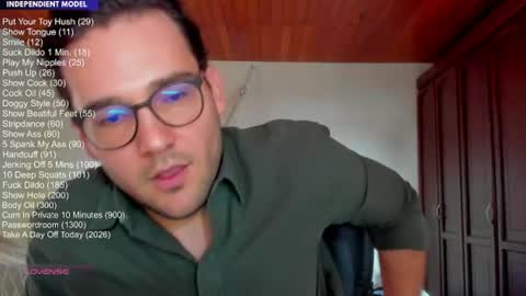 Snapshot of vito_ferrero chatting on 07-22-26, 05:16 Vito Ferrer online show from 07-22-26, 05:16
