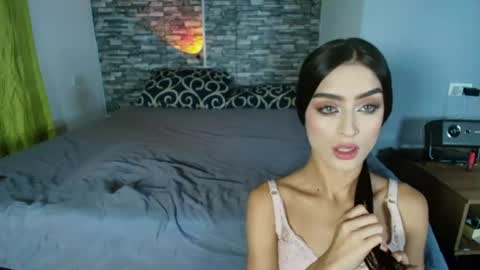 Snapshot of vitoriia_ chatting on 06-22-26, 04:20 vitoriia_ online show from 06-22-26, 04:20